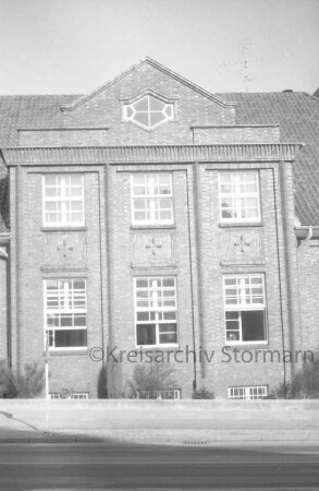 Grabauer Straße 18 [heute Olivet-Allee 18]: Teilansicht: Mittelteil Fassade
