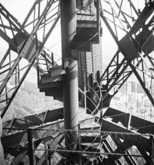 Konstruktionsdetail vom Eiffelturm, Paris