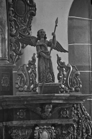 Engel mit Lanze