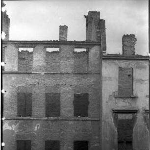 Negativ: Ruine, Goltzstraße 21, 1950