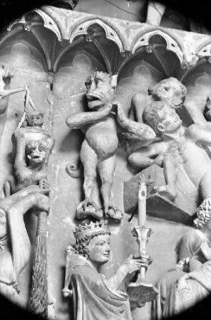 Freiburg: Original des Teufelchens am Tympanon