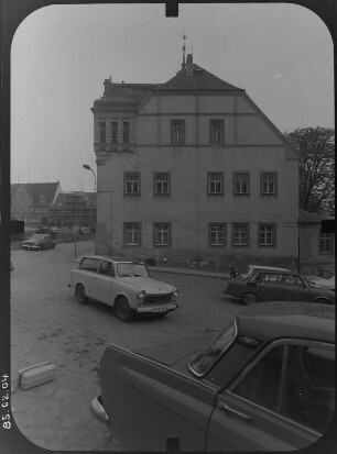 Lommatzsch, Am Markt 1. Rathaus (1551/1555). Giebelansicht von Südost