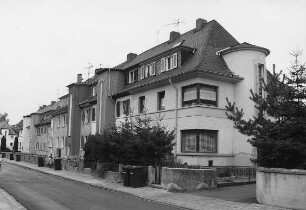 Gießen, Friedensstraße 10, Friedensstraße 9, Friedensstraße 8, Friedensstraße 7, Friedensstraße 37, Friedensstraße 35, Friedensstraße 33, Friedensstraße 31, Friedensstraße 30, Friedensstraße 29, Friedensstraße 28, Friedensstraße 27, Friedensstraße 26, Friedensstraße 25, Friedensstraße 24, Friedensstraße 23, Friedensstraße 22, Friedensstraße 20, Friedensstraße 18, Friedensstraße 16, Friedensstraße 14, Friedensstraße 13, Friedensstraße 12, Friedensstraße 11