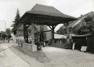 Hirschfelde (Kreis Zittau), Zittauer Straße. Unterstand (wohl 1901/1930)