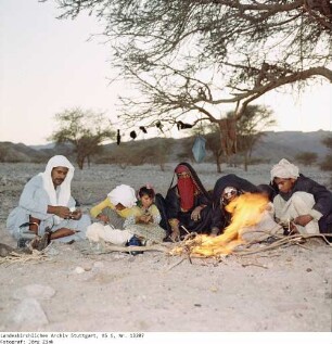 Familie am Feuer - Sinai - Familie Salem