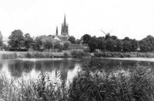 Werder (Havel). Stadtansicht mit Bockmühle