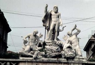 Brunnen mit Neptun und zwei Tritonen