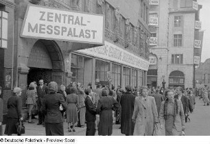 Zentral-Messepalast