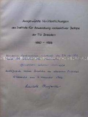 Sammelband mit Veröffentlichungen zum Thema radioaktiver Isotope
