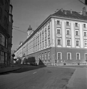 Rathaus, Budapešť, Ungarn