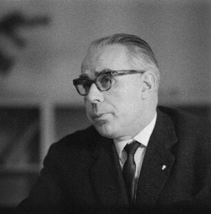 Porträt Prof. Dr.-Ing. Horst Peschel, Direktor des Geodätischen Institutes Potsdam