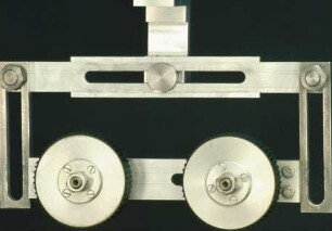 Fotografie: Labortest, Bodenrinne, Messtechnik
