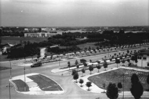 Bukarest: Piata Berlin [Berliner Platz]