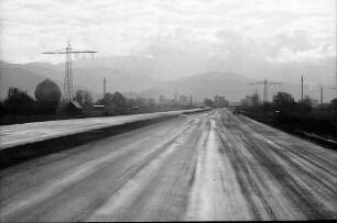 Freiburg: Autobahnzubringer Mitte in Richtung Stadt