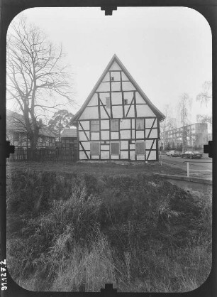 Ellrich, Hospitalstraße 40. Heimatmuseum (ehem. Hospital, 1665). Unterhaus. Giebelfront