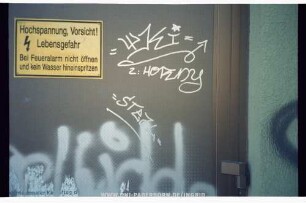 "tKi" "STeaL" | 2: HoRny