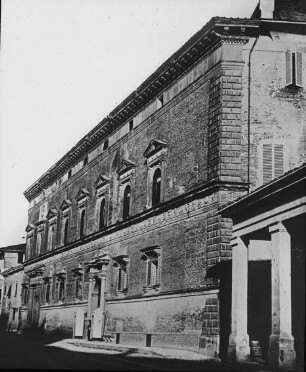 Bologna, Palazzo Albergati, Abschluss 1584 durch Lazzaro Casario; Peruzzi, Baldassare Tommaso