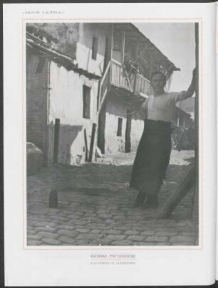 Escenas pintorescas - A la puerta de la herrería : [Fotografía de P. V.]