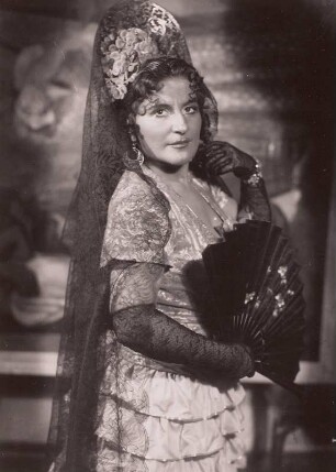 Christel Goltz als Carmen in der gleichnamigen Oper von Georges Bizet. Staatsoper Dresden, Neueinstudierung 28.06.1951