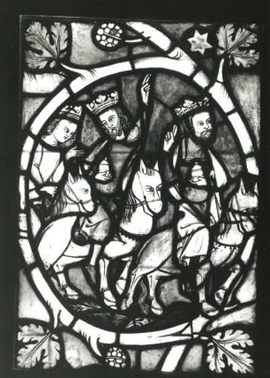 Heilige Drei Könige. Scheibe aus der Marienkirche in Salzwedel. Glasmalerei, um 1350/1360. Erfurt: Museen der Stadt Erfurt, Angermuseum. Ausstellung "Mittelalterliche Glasmalerei in der DDR", Erfurt 1989/1990. Kat. Nr. 29