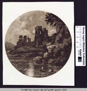 Ruine bei Mondschein am Ufer eines Gewässers, auf dem sich zwei Gestalten in einem Boot befinden