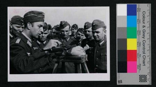 Werftarbeiter als Frontsoldat