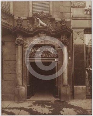 Portal des Bürgerhauses Ring 41 (Zum goldenen Hund) in Breslau