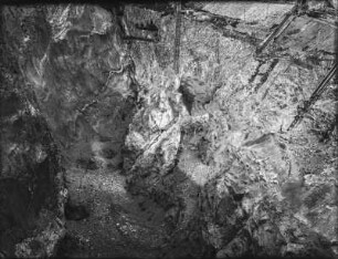 Grube : Blick in eine durch Bergbau entstandene Grube