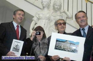 Newton, Helmut; Villa-von-der-Heydt, Von-der-Heydt-Straße 16-18; Tiergarten