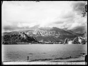 Bled. See mit Julischen Alpen
