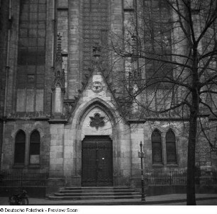 Südportal der Thomaskirche