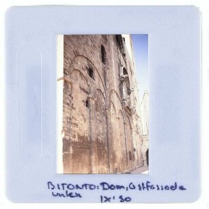 Bitonto, Kathedrale : Ostfassade unten