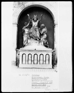 Moses, gestützt von Aron und Hur