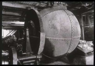 Papiermühle Niederzwönitz, Kugelkocher 1913 (Foto aus dem technischen Museum Papiermühle Niederzwönitz)