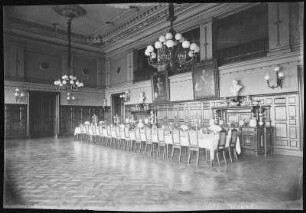 Dresden. Offizierskasino des Leibgrenadier-Regiments