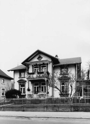 Bensheim, Wilhelmstraße 21