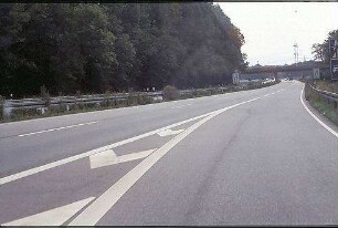 Ausfahrt aus Tangente Südost (Basel Richtung Appenweiher) zu B28-Fahrbahn Süd (Kehl Richtung Appenweiher)