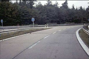 Ausfahrt aus Tangente Nordwest (Karlsruhe Richtung Iffezheim) zu Fahrbahn Nord der B500 (Baden-Baden Richtung Iffezheim)