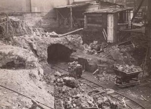 Dresden. Abbrucharbeiten "An der Mauer": Kasematten der ehemaligen Dresdner Festung (Bastion Merkur) für das Neubaugelände des Dresdner Anzeigers