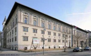 Stadtbad Kreuzberg & Baerwaldbad; Berlin, Friedrichshain-Kreuzberg