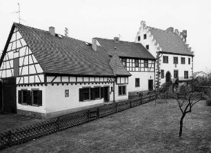 Hof Der von Babenhausen, sog. Burgmannenhaus (Hofanlage); Babenhausen, Sackgasse 23