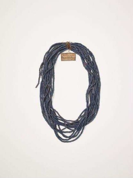 Collier de femme, bleu