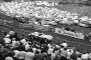 Schauinsland-Rennstrecke: Von oben in der Kurve; Nr. 165; Anton von Doery (Argentinien); Porsche RSK