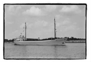 Adele Hagenah (1965), Hagenah, Hamburg