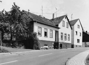 Alte Schule; Bad Schwalbach, Lorcher Straße 39