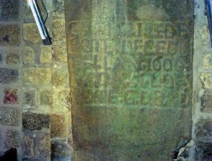 Grabstein / Inschrifttafel