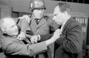 Schlossparktheater Berlin-Steglitz: "Die Verschwörung" von Walter Erich Schäfer; Inszenierung von Boleslaw Barlog