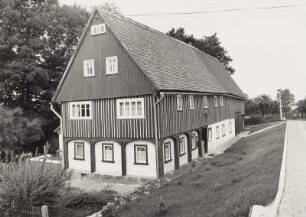 Wohnhaus (ehem. Wohnstallhaus mit Scheunenteil)