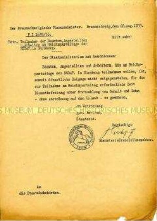 Innerbehördliches Schreiben des Braunschweigischen Finanzministeriums mit der Anordnung, Teilnehmer und Gäste am NSDAP-Parteitag von der Arbeit freizustellen