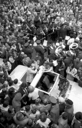 Freiburg: Adolf Seger im Auto